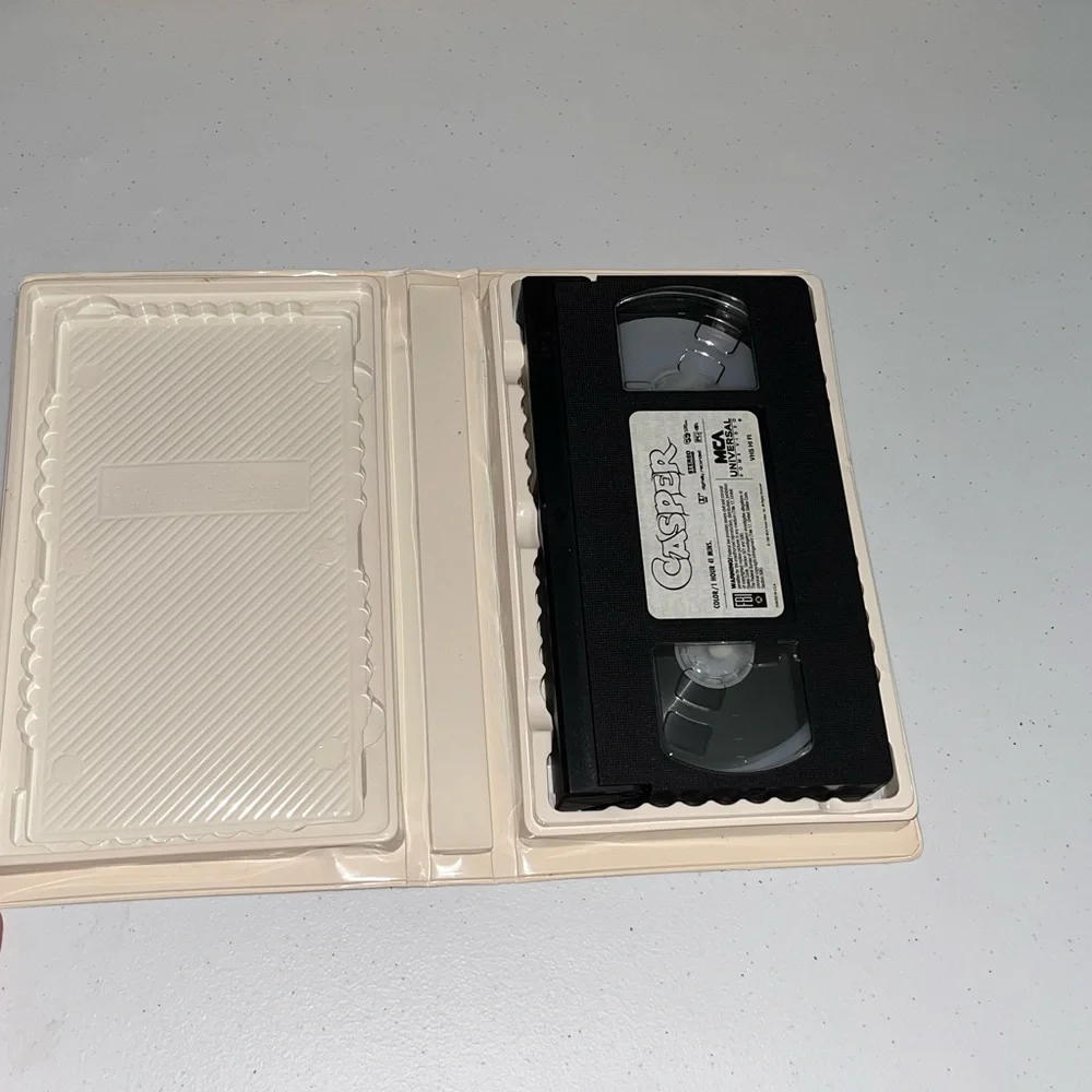 MCA Universal Casper VHS Movie 82316